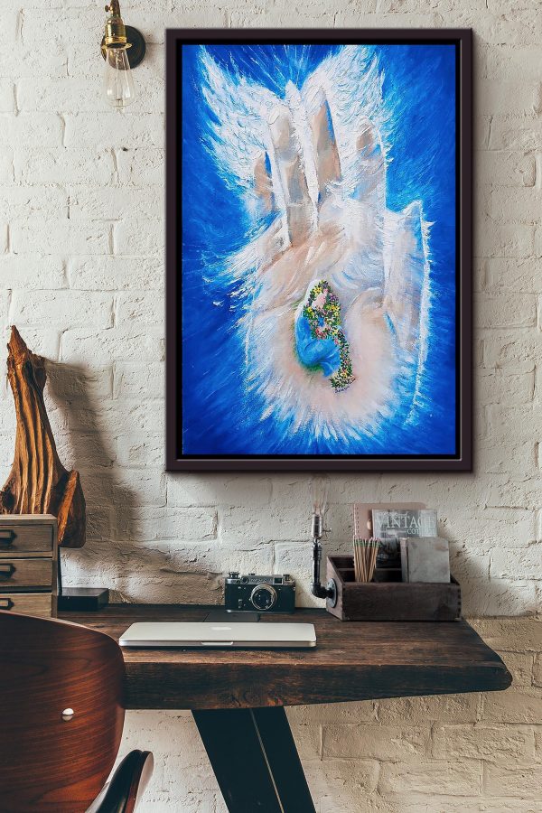 Lying In God's Hand Christian Gift For Christmas Decor Son Of God Framed Canvas Framed Prints, Canvas Paintings - Image 3